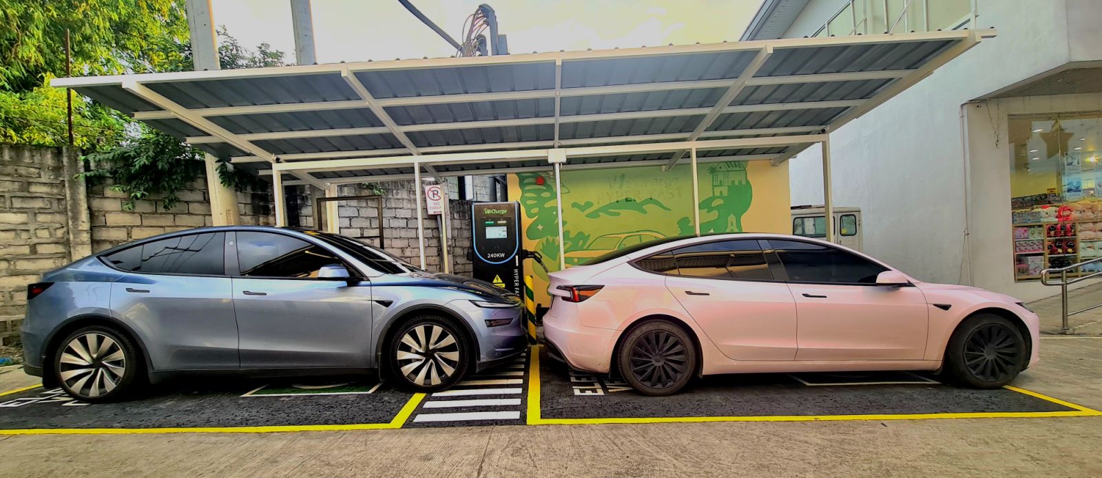 NLEX Drive and Dine charging bay