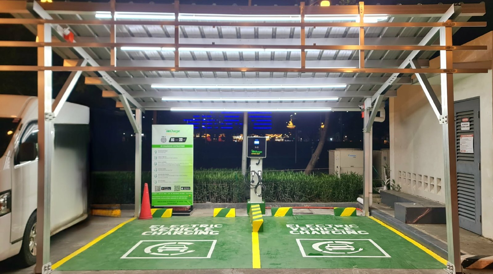 SMDC Shore AC Charger